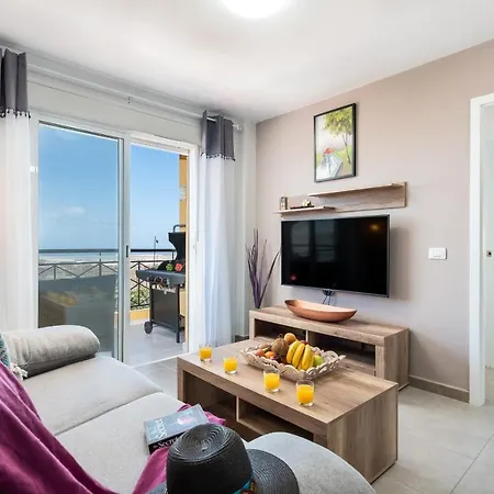 2m Parque La Reina Elegant View شقة أرونا