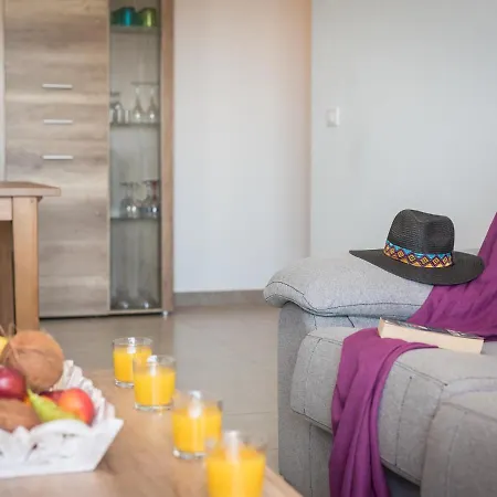 Appartement 2m Parque La Reina Elegant View